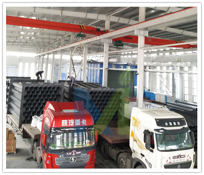 正在發(fā)貨中的電除霧器陽(yáng)極系統(tǒng)