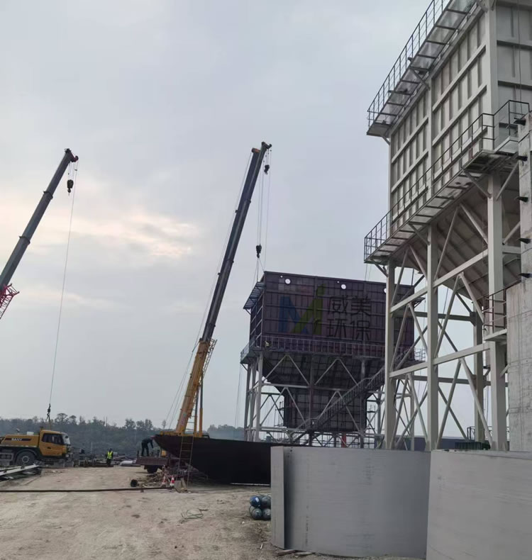 1260+512���b�Mչ